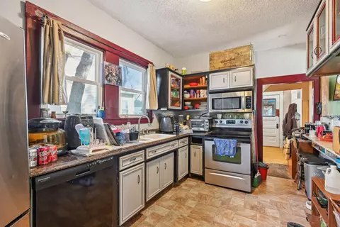 Kitchen - 227 8th Ave S, Saint Cloud, MN 56301 photo 2 of 3
