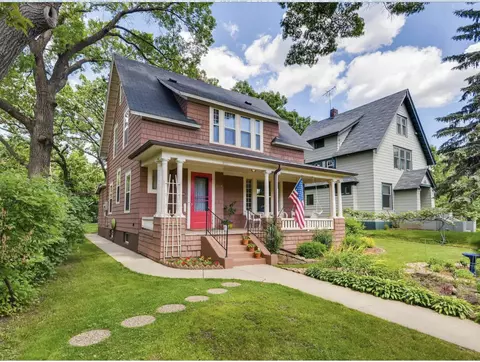 2121 Como Ave, Saint Paul, MN 55108