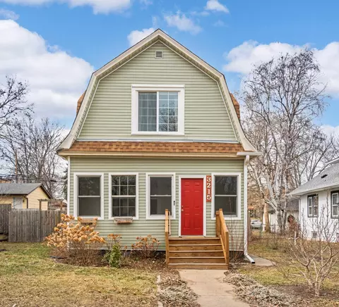 3215 Dupont Ave N, Minneapolis, MN 55412