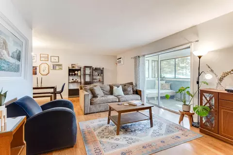 6305 York Ave S #101, Edina, MN 55435