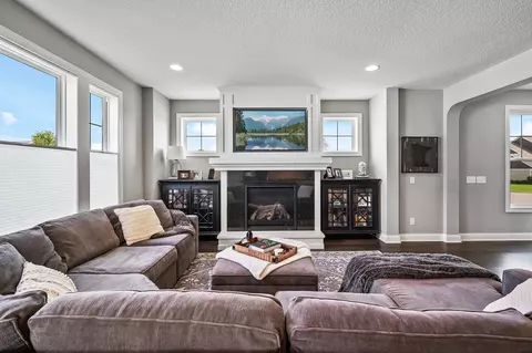12632 Fondant Ct N, Hugo, MN 55038