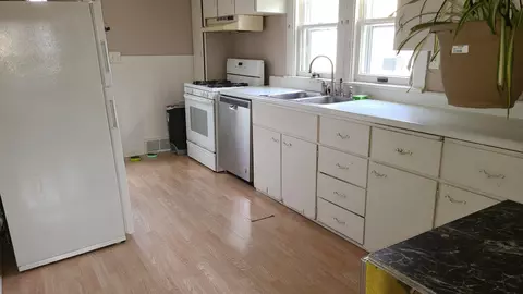 2007 3rd Ave NE, Austin, MN 55912 photo 13