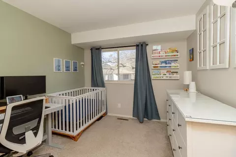 1633 Hickory Hill Dr, Eagan, MN 55122 photo 11