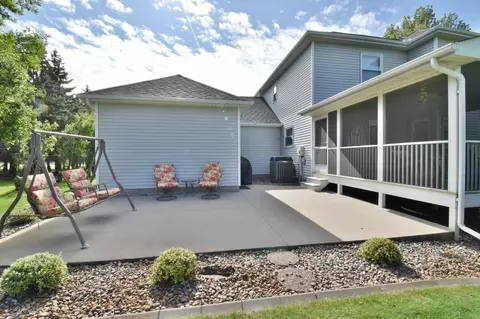 Exterior - 2613 Regal Rd, Saint Cloud, MN 56301 photo 3 of 11