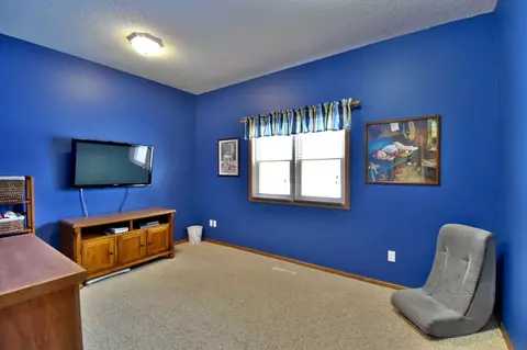 Bedroom - 2613 Regal Rd, Saint Cloud, MN 56301 photo 8 of 8