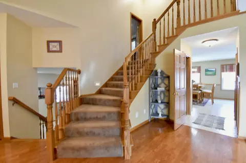 Entry Way - 2613 Regal Rd, Saint Cloud, MN 56301 photo 2 of 3