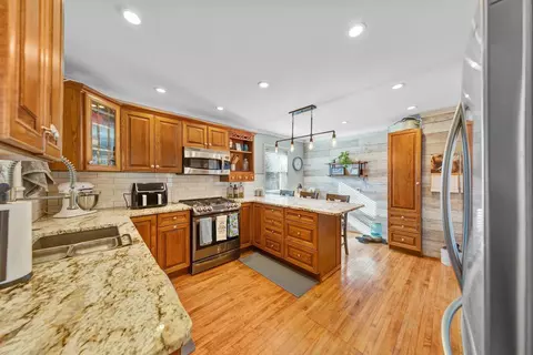 Kitchen - 402 3rd Ave SE, Mapleton, MN 56065 photo 1 of 6
