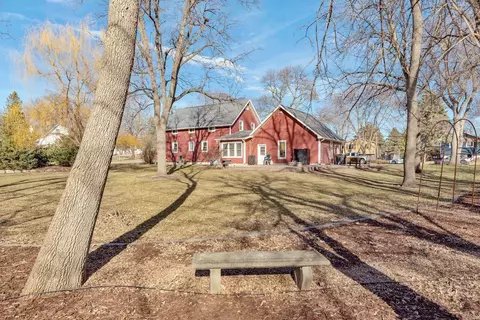 Exterior - 402 3rd Ave SE, Mapleton, MN 56065 photo 9 of 11