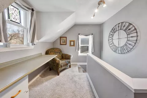 Bedroom - 402 3rd Ave SE, Mapleton, MN 56065 photo 3 of 11