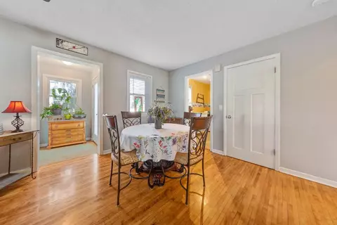 Dining - 402 3rd Ave SE, Mapleton, MN 56065 photo 1 of 3