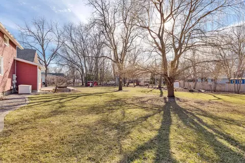 View/Area - 402 3rd Ave SE, Mapleton, MN 56065 photo 1 of 3