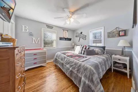 Bedroom - 402 3rd Ave SE, Mapleton, MN 56065 photo 1 of 11