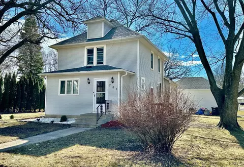 731 Main St, Good Thunder, MN 56037