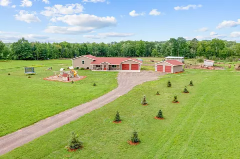 3185 Uniform St, Brook Park, MN 55007