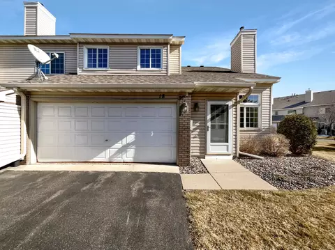 13174 Meadowood Curv NW #18, Coon Rapids, MN 55448