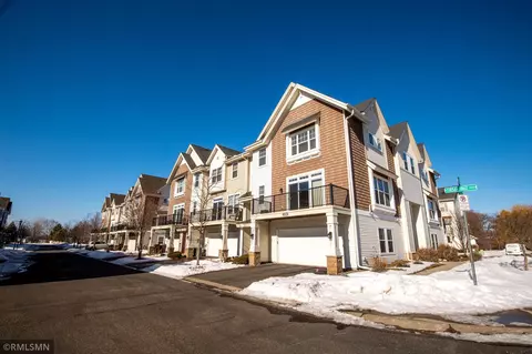 11850 Emery Village Dr N #3301, Champlin, MN 55316