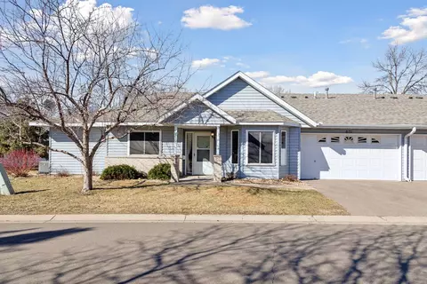 671 Belland Ave, Vadnais Heights, MN 55127