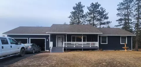 737 6th Ln NW, Menahga, MN 56464