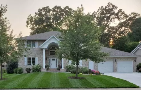 710 Colorado St NW, Hutchinson, MN 55350