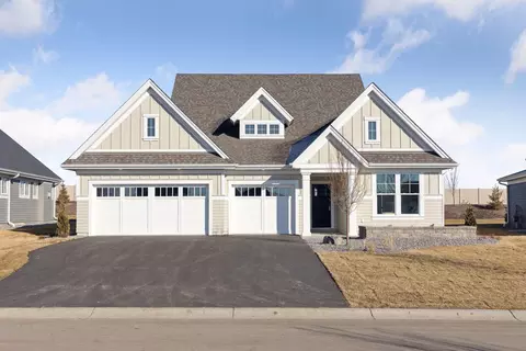6280 Bluebell Ln, Chaska, MN 55318