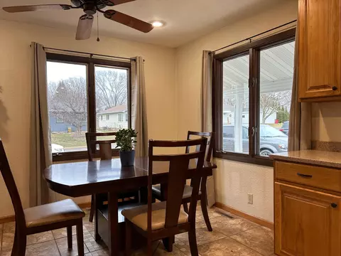 Dining - 105 1st Ave SE, Plainview, MN 55964 photo 2 of 4