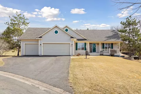 7151 Hidden Valley Trl S, Cottage Grove, MN 55016