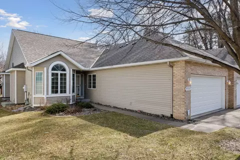 11131 Bloomington Ferry Rd, Bloomington, MN 55438