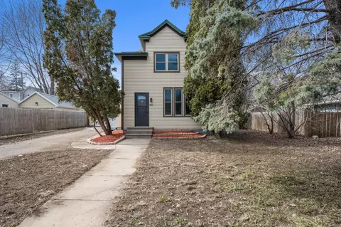 816 Tyler St, Hastings, MN 55033