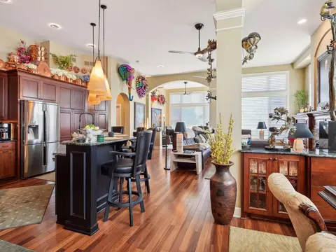 8807 Lake Riley Dr, Chanhassen, MN 55317
