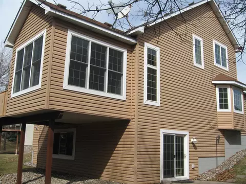 Exterior - 1900 Ridgecrest Cir, Eagan, MN 55122 photo 3 of 4