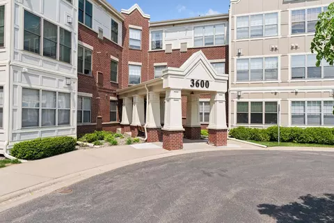 3600 Wooddale Ave S #219, Saint Louis Park, MN 55416