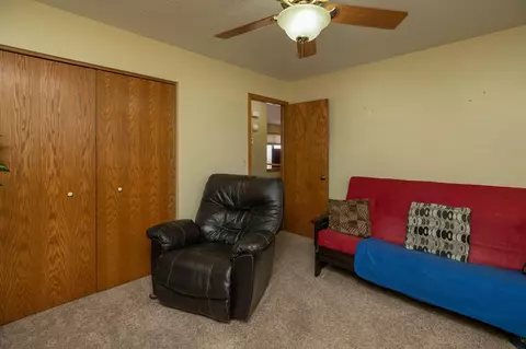 Living - 335 1st St NE, Plainview, MN 55964 photo 5 of 8