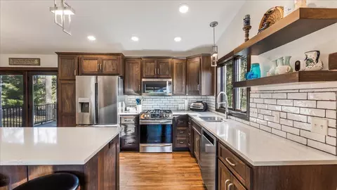 Kitchen - 100 Pineview Dr, Randall, MN 56475 photo 6 of 7