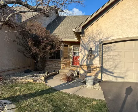 13967 Saint Andrew Dr, Eden Prairie, MN 55346