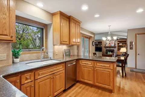 Kitchen - 11664 Oakview Ct, Champlin, MN 55316 photo 6 of 15