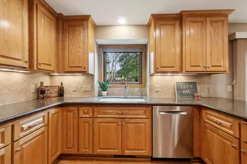 Kitchen - 11664 Oakview Ct, Champlin, MN 55316 photo 5 of 15
