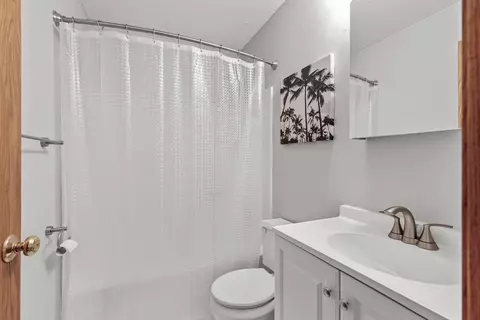 Bath - 1738 Nokia Way, Eagan, MN 55122 photo 1 of 2