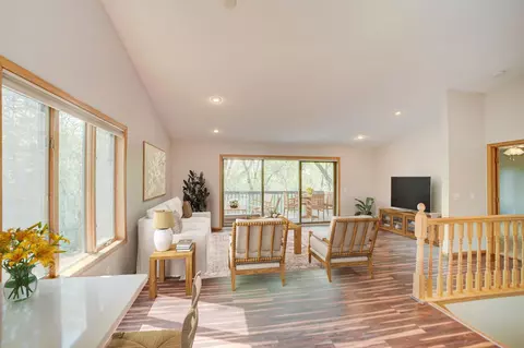848 E 11th St #B1, New Richmond, WI 54017