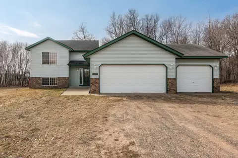 35340 Falcon Ave, North Branch, MN 55056