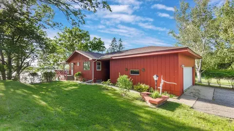 800 E Lake Brophy Rd NW, Alexandria, MN 56308
