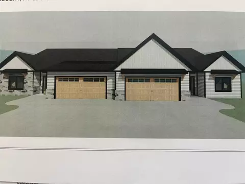 715 Trifecta Ave, La Crescent, MN 55947
