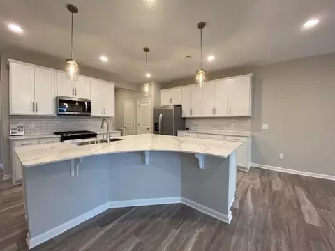 14972 Athlone Pl, Rosemount, MN 55068