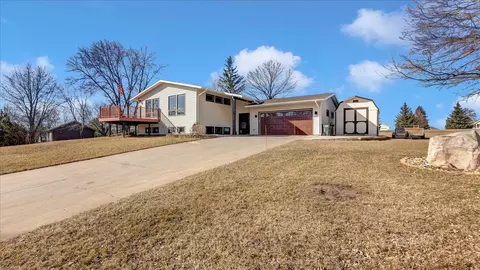 312 Eide Cir, Glenwood, MN 56334