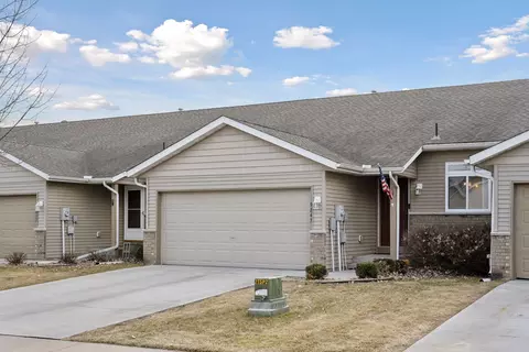 9243 Goodrich Dr, Monticello, MN 55362