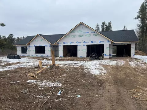 5819 Winding Dr NW, Bemidji, MN 56601