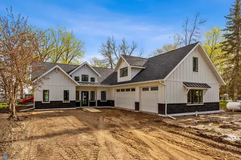 33311 N Cotton Lake Rd, Rochert, MN 56578