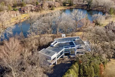5739 Long Brake Cir S, Edina, MN 55439