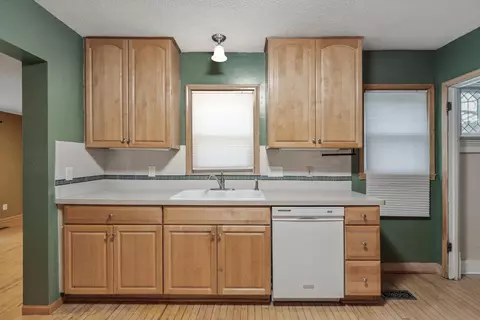 104 3rd St E, Jordan, MN 55352 photo 10