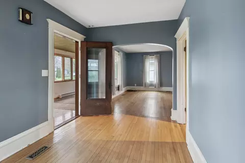 104 3rd St E, Jordan, MN 55352 photo 3