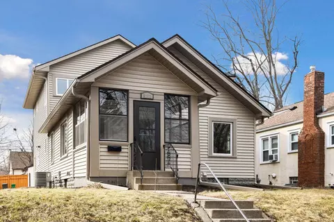 5212 36th Ave S, Minneapolis, MN 55417